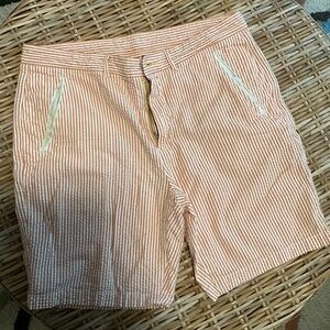Robert Graham Orange and White Seersucker Striped Shorts size 36
